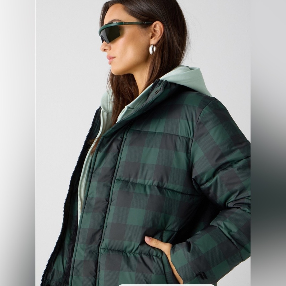 Fabletics - Essential Puffer - Everpine Buffalo C… - image 3